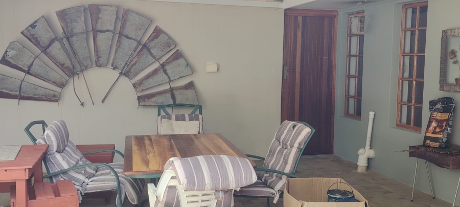 To Let 5 Bedroom Property for Rent in Dan Pienaar Free State